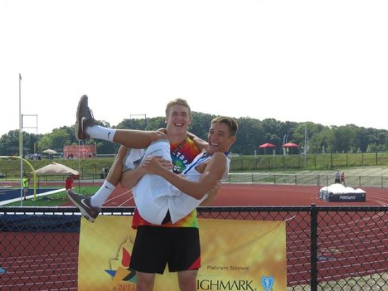 Good fun with the discus guy giving the high jump guy a lift